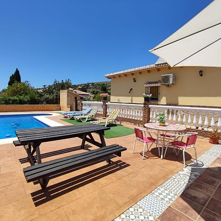 Los Olivos Malaga Bagian luar foto