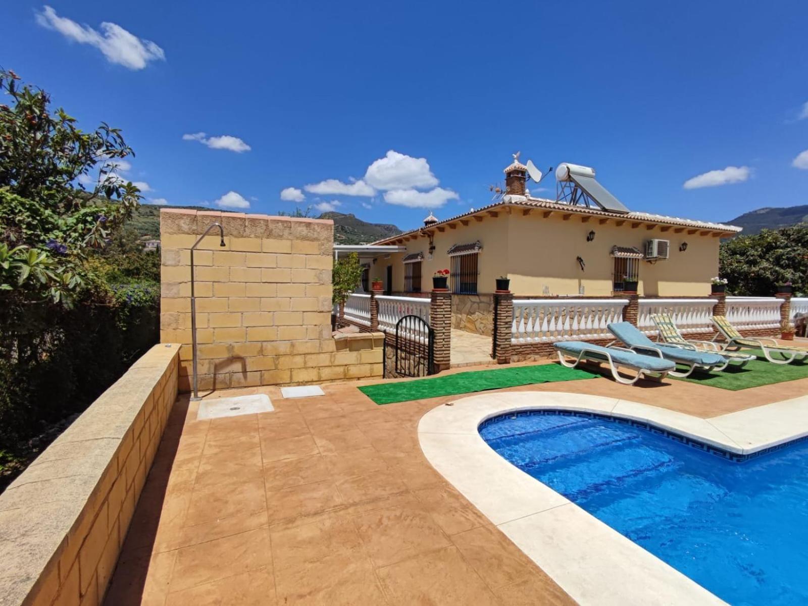 Los Olivos Malaga Bagian luar foto
